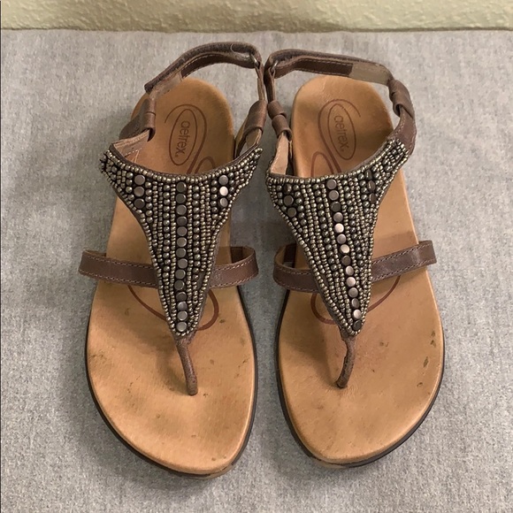 Aetrex Beaded Sandals - Picture 2 of 8